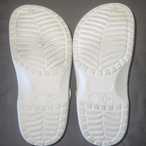 Glam Ghoul Quinn - Picture 4 of 5